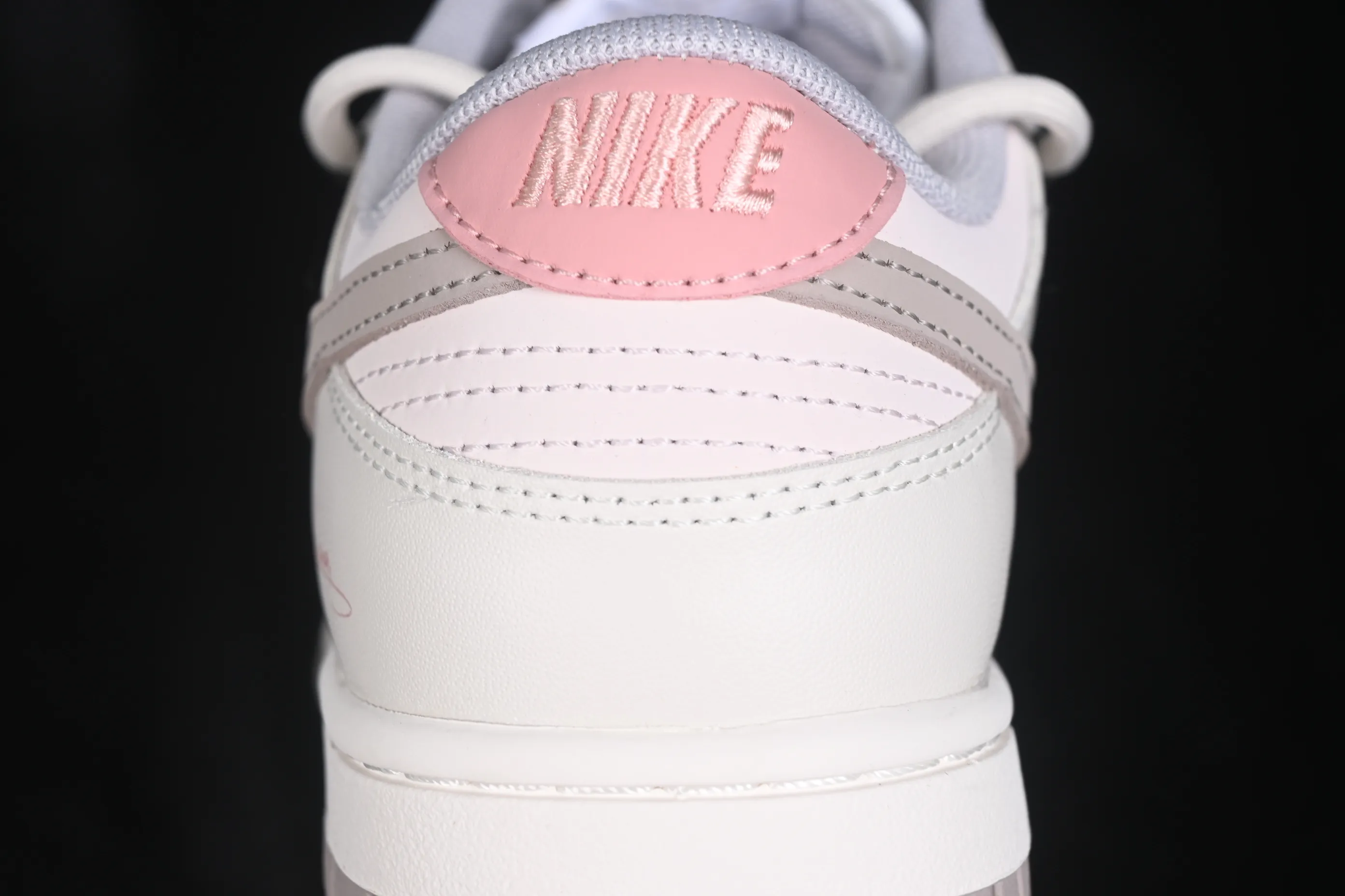 All categories Nk SB Dunk Series Nk SB Dunk Low High-end customized low-top sneakers Nike SB Dunk Low Strappy low-top casual skateboard shoes PG0510-057